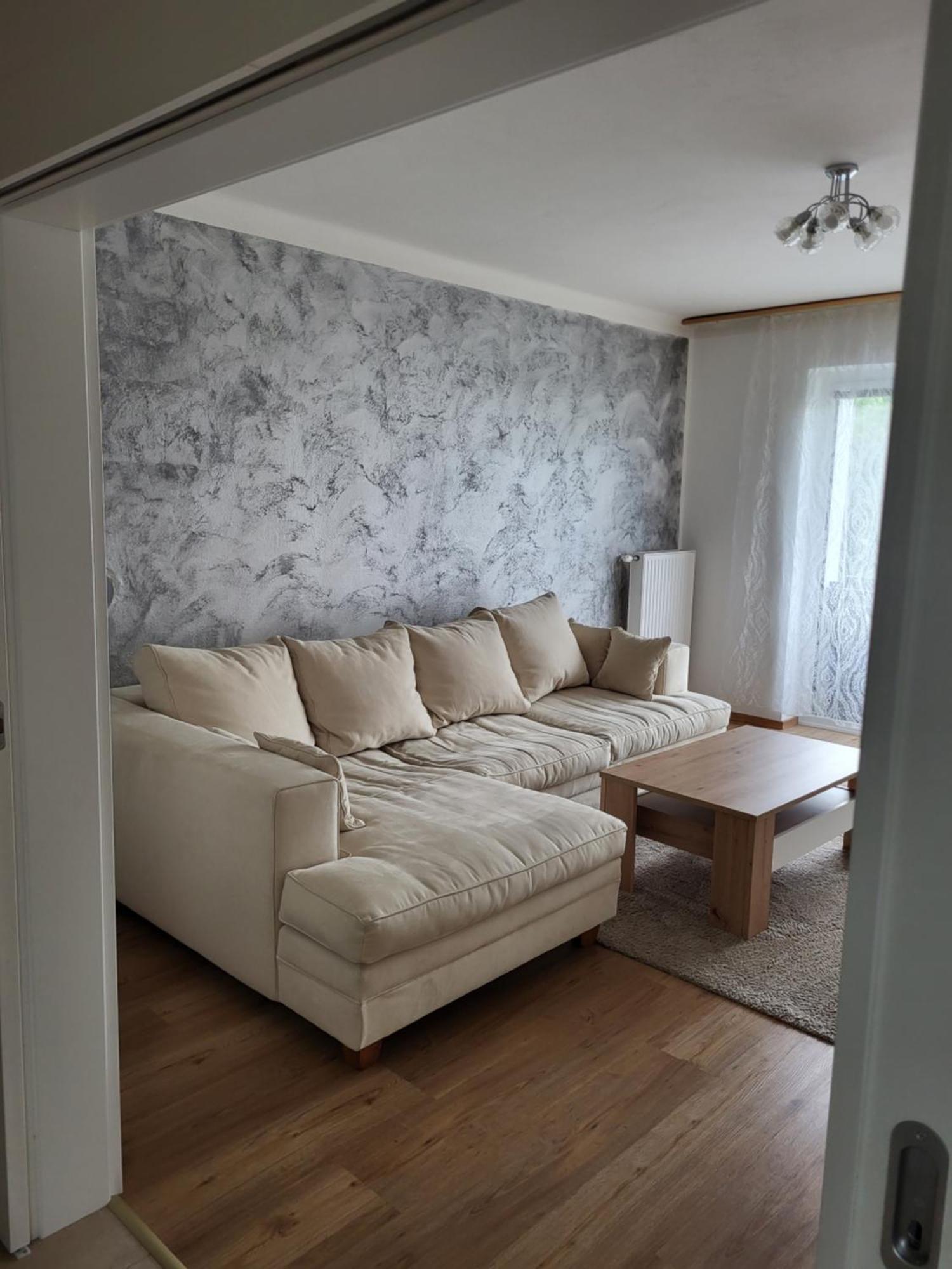 Apartment Karin, Eigener Eingang, 3 Schlafzimmer, Doppelcarport Langenwang Bagian luar foto